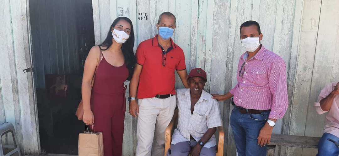 Camacã: Mães de Jacareci recebem lembranças do prefeito Paulo do Gás e do vice-prefeito Rai